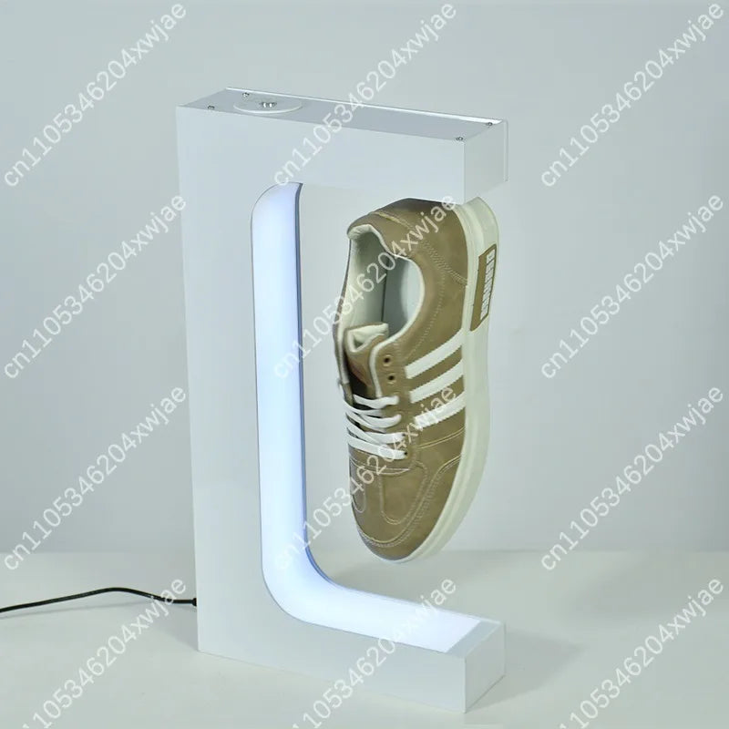 Magnetický levitující stojan na tenisky s LED podsvícením